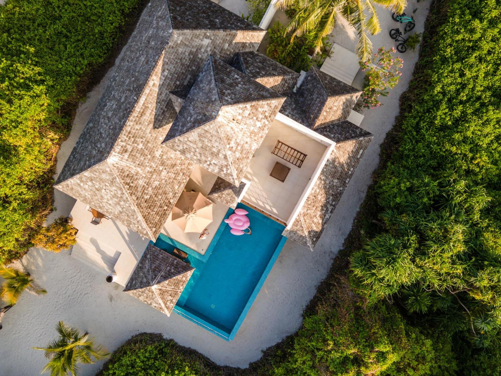 Hideaway Beach Resort & Spa Dhidhdhoo  Exterior foto